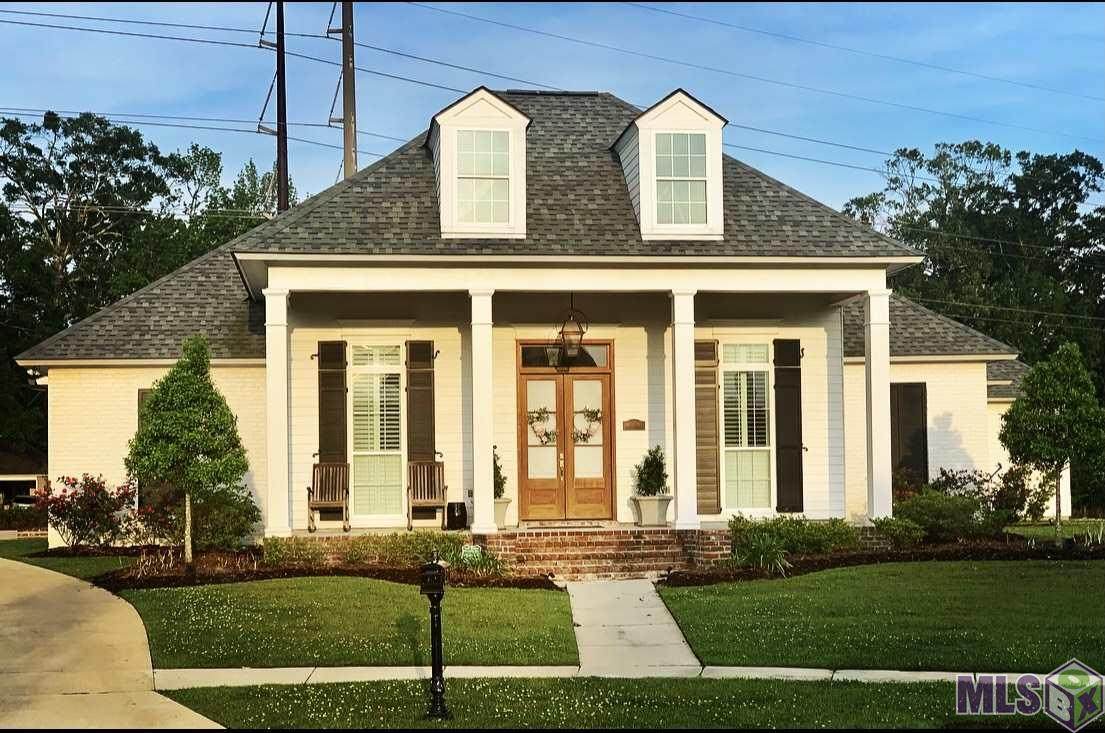 18448 Oakland Crossing Blvd - Photo 1