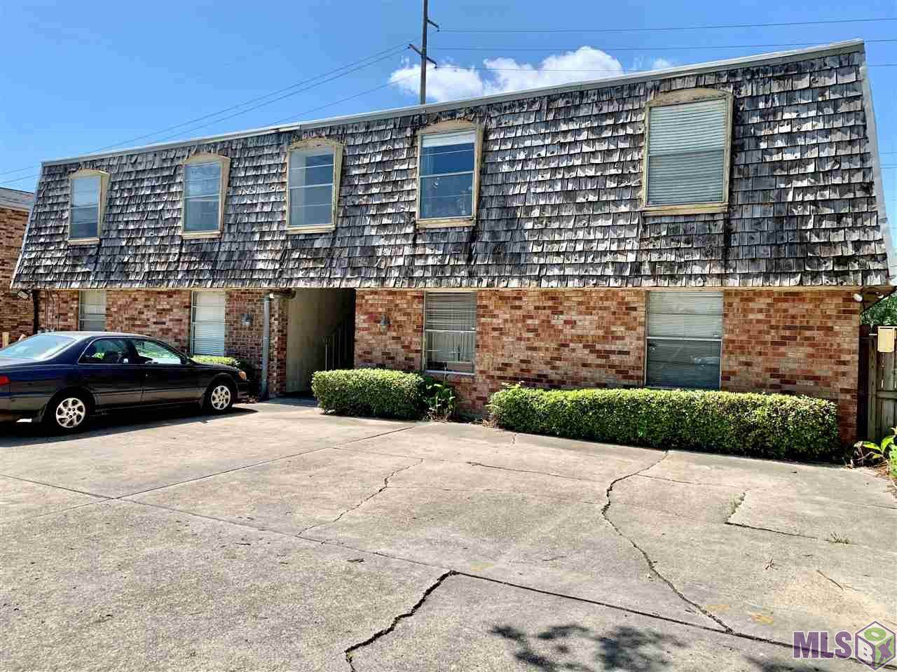 445 Parker Blvd - Photo 1