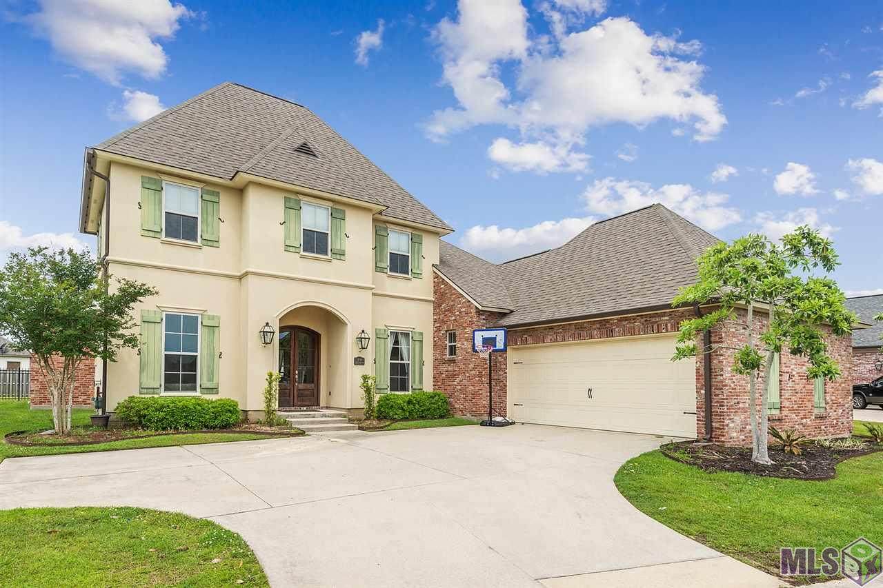 3730 Club View Ct - Photo 1