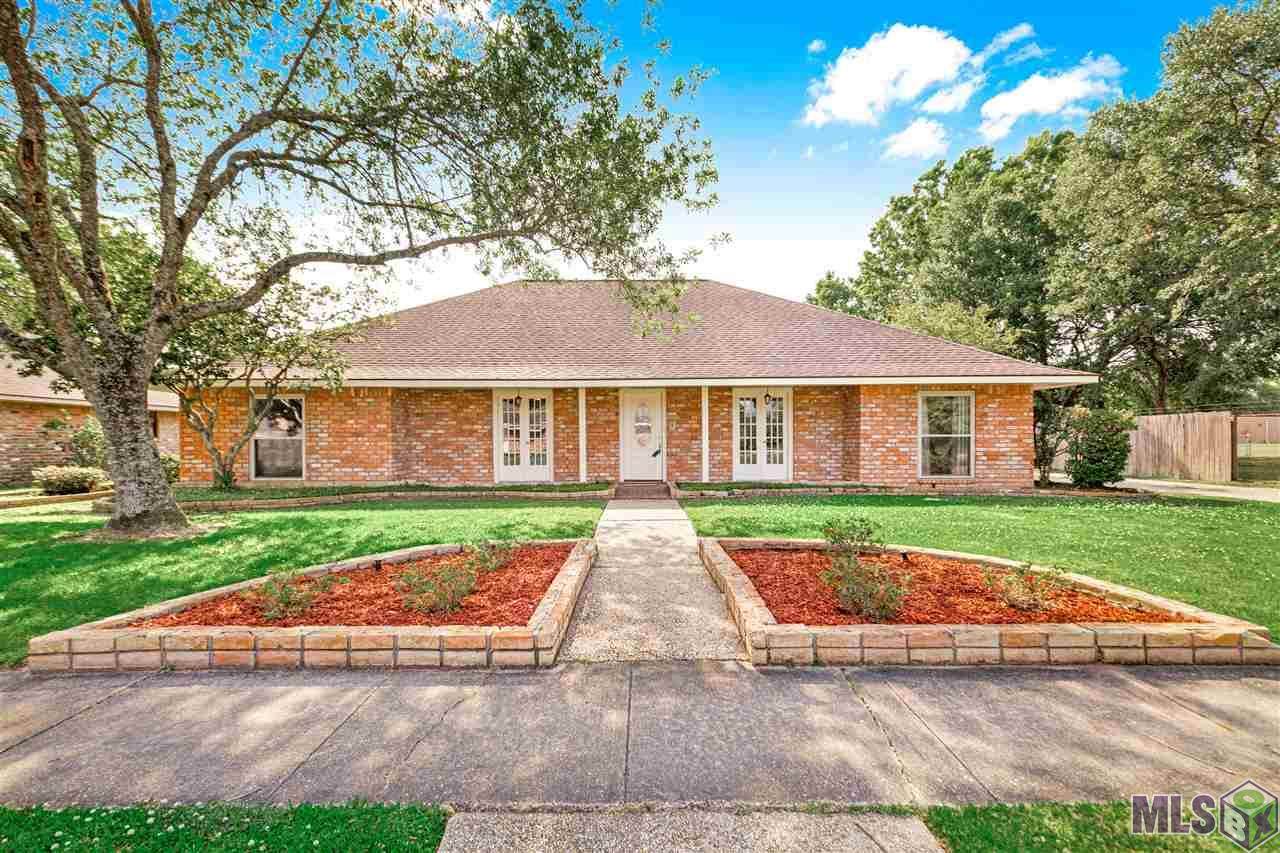 5810 Parkforest Dr - Photo 1
