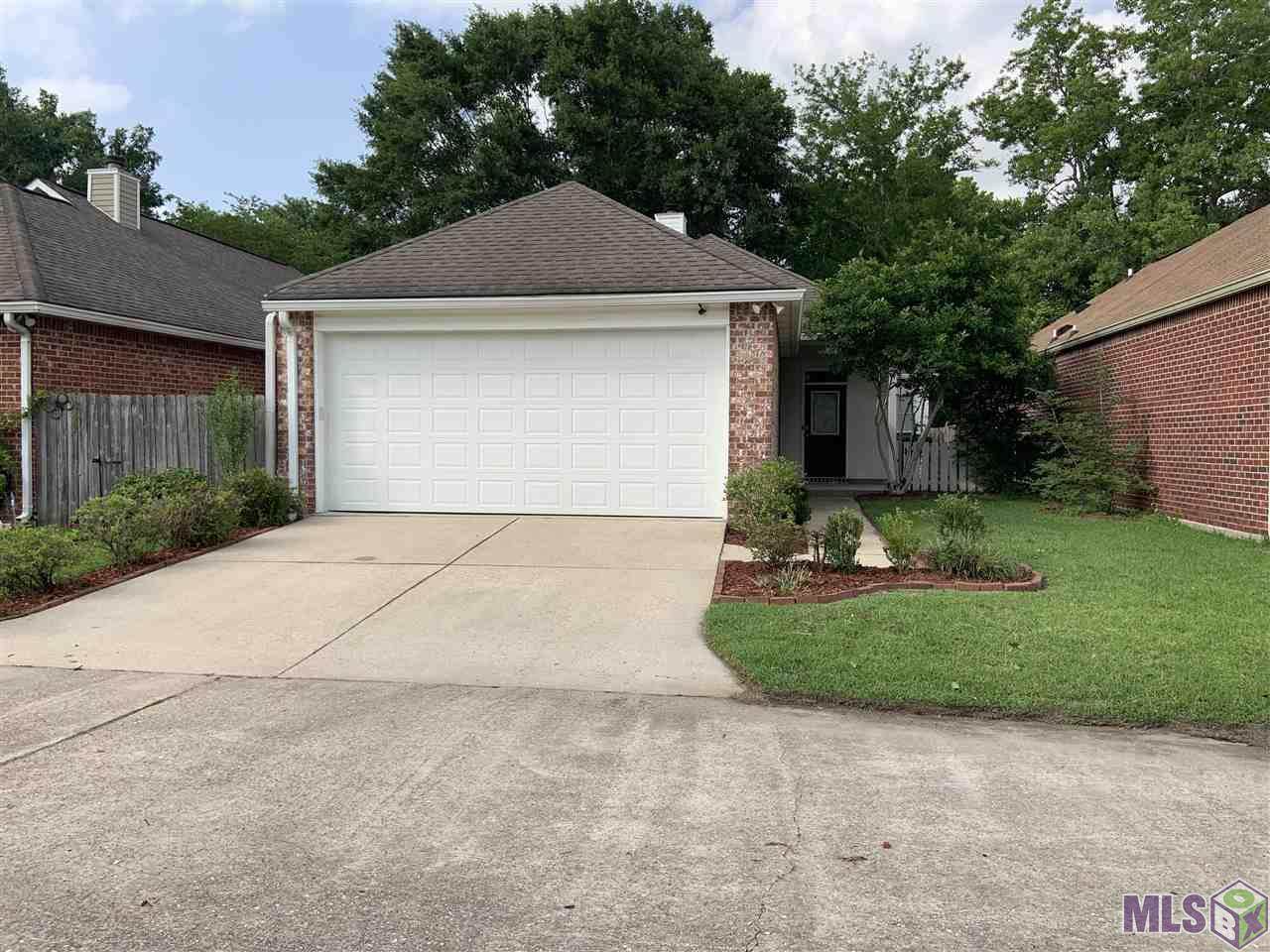 9362 Pecan Tree Dr - Photo 1