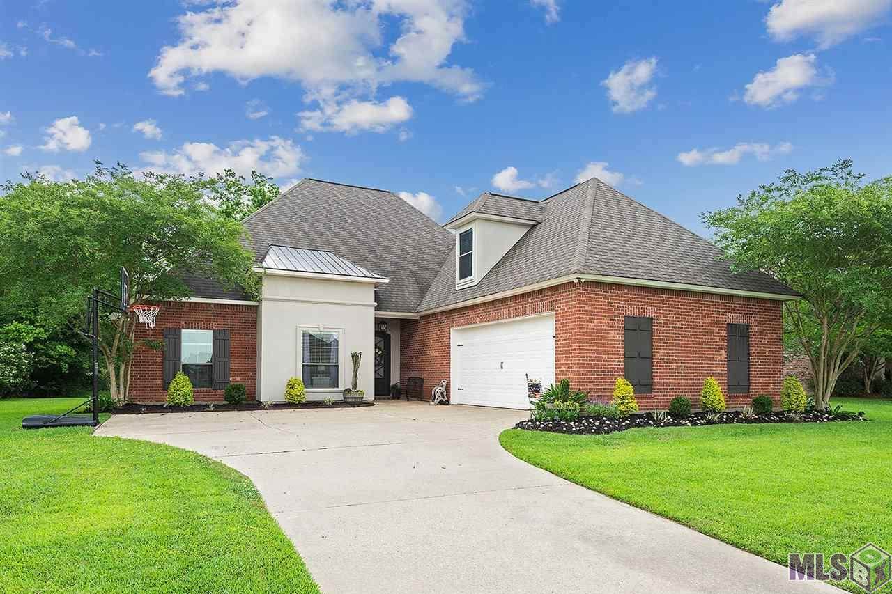 7085 Lakecrest Dr - Photo 1