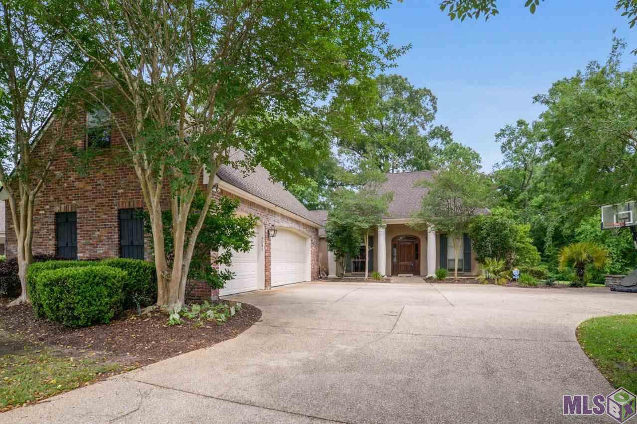 4045 Overlook Point Ct - Photo 1