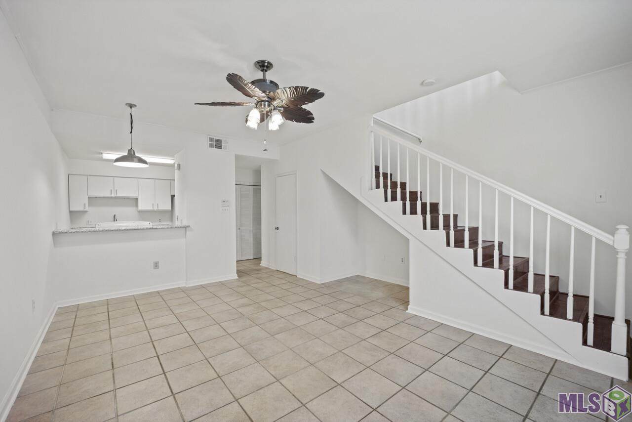8508 Summa Ave - Photo 1