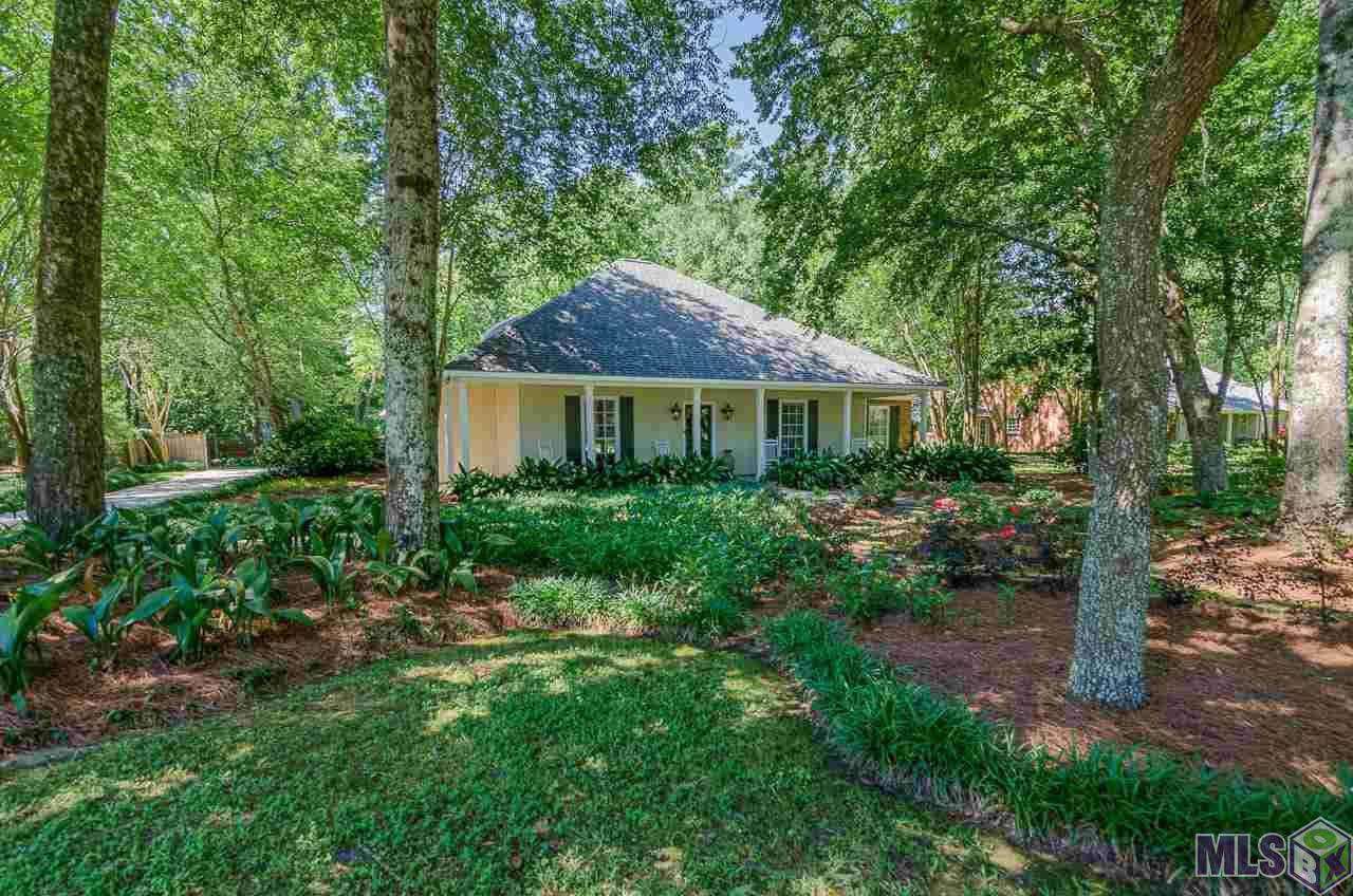 2913 Twelve Oaks Ave - Photo 1