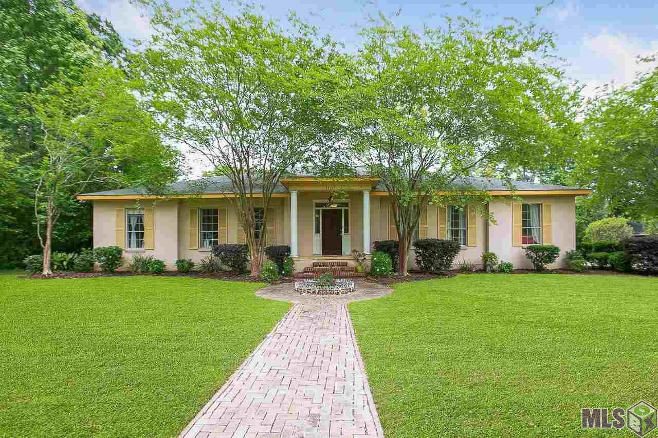 1120 Sharynwood Dr - Photo 1