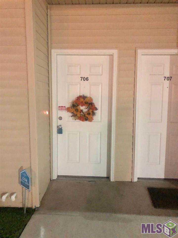 900 Dean Lee Dr - Photo 1