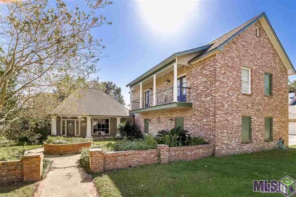 8114 Cypress Lake Dr - Photo 1