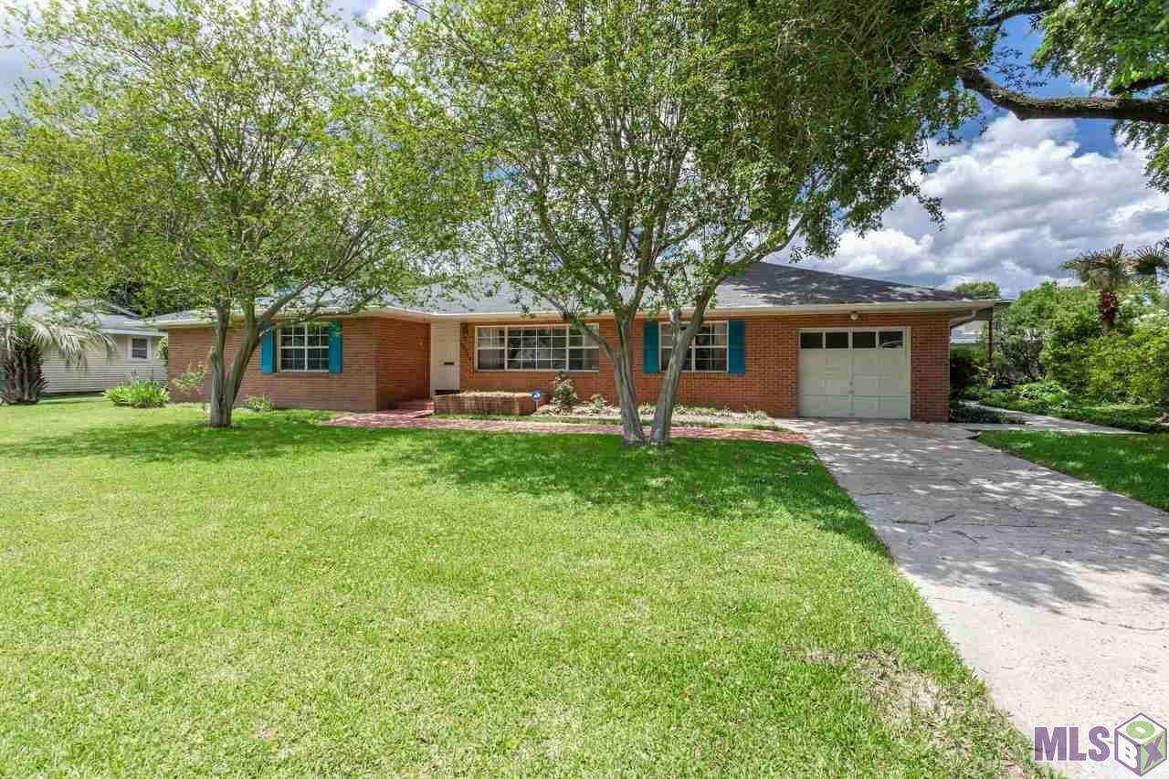 58356 Robertson St - Photo 1