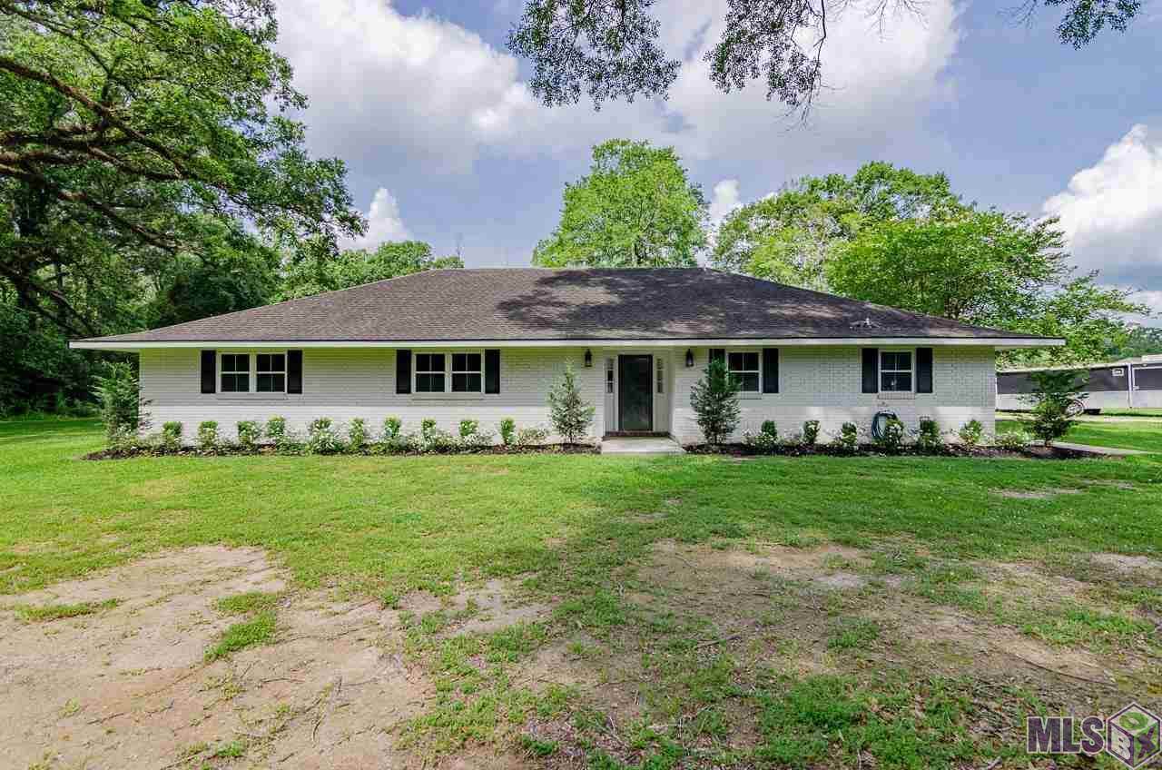 6363 Thibodeaux Rd - Photo 1