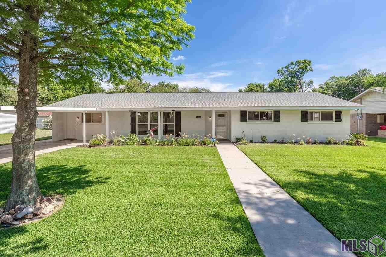 57882 Homestead Dr - Photo 1