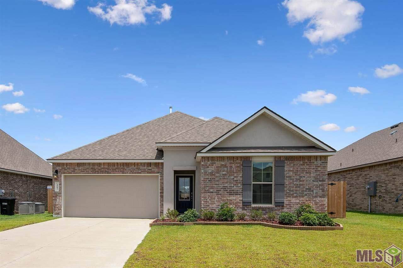 2081 Dovefield Ave - Photo 1