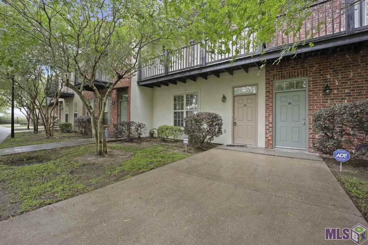 10600 Lakes Blvd - Photo 1