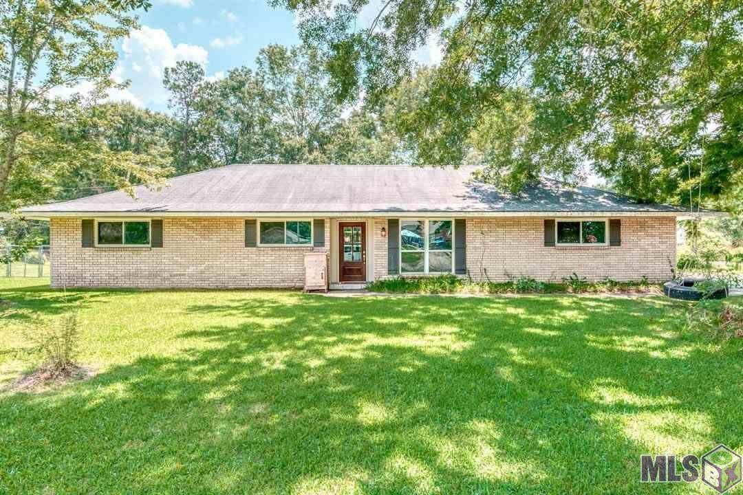 17322 Empress Dr - Photo 1