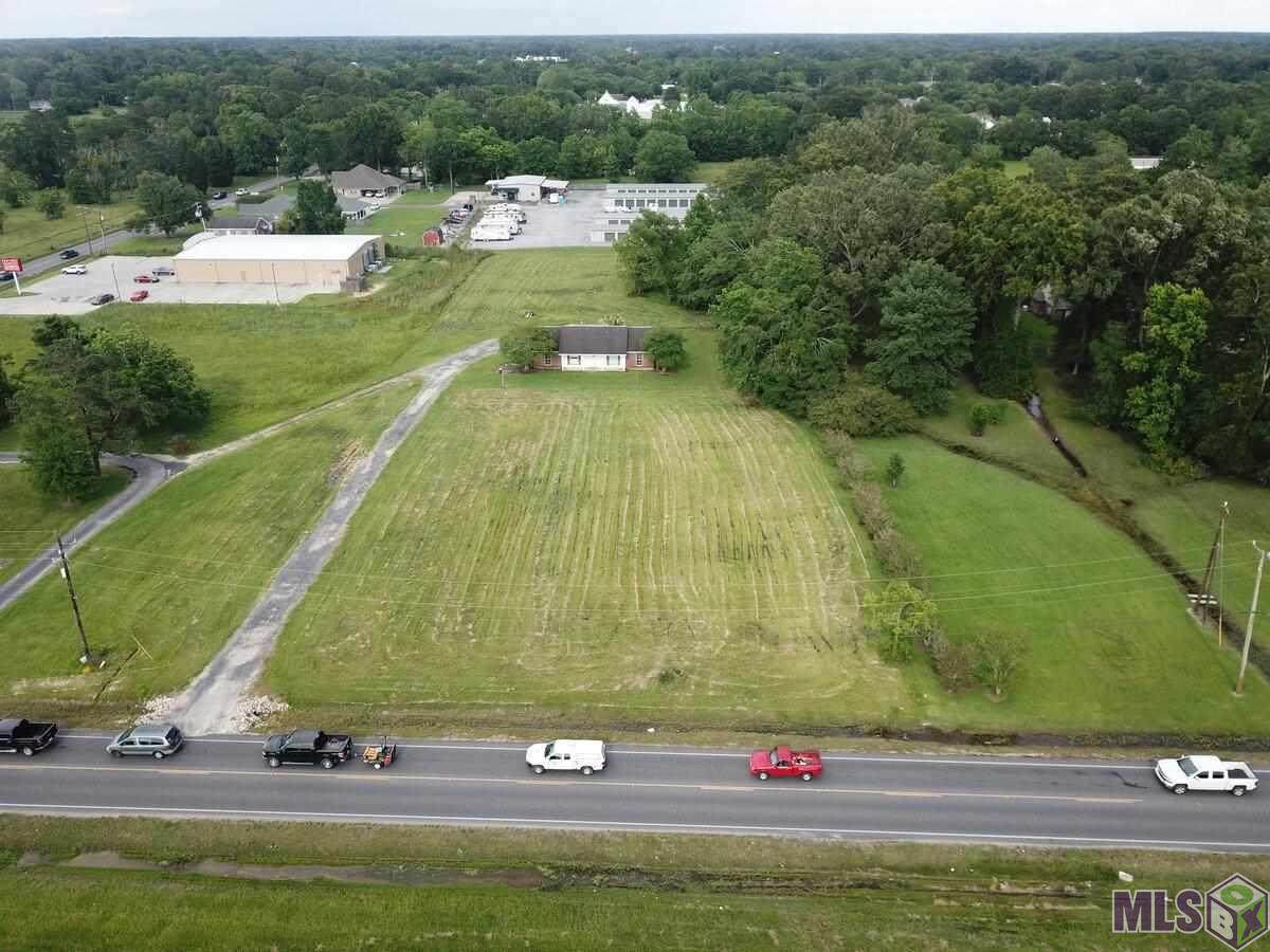 16488 La Hwy 44 - Photo 1