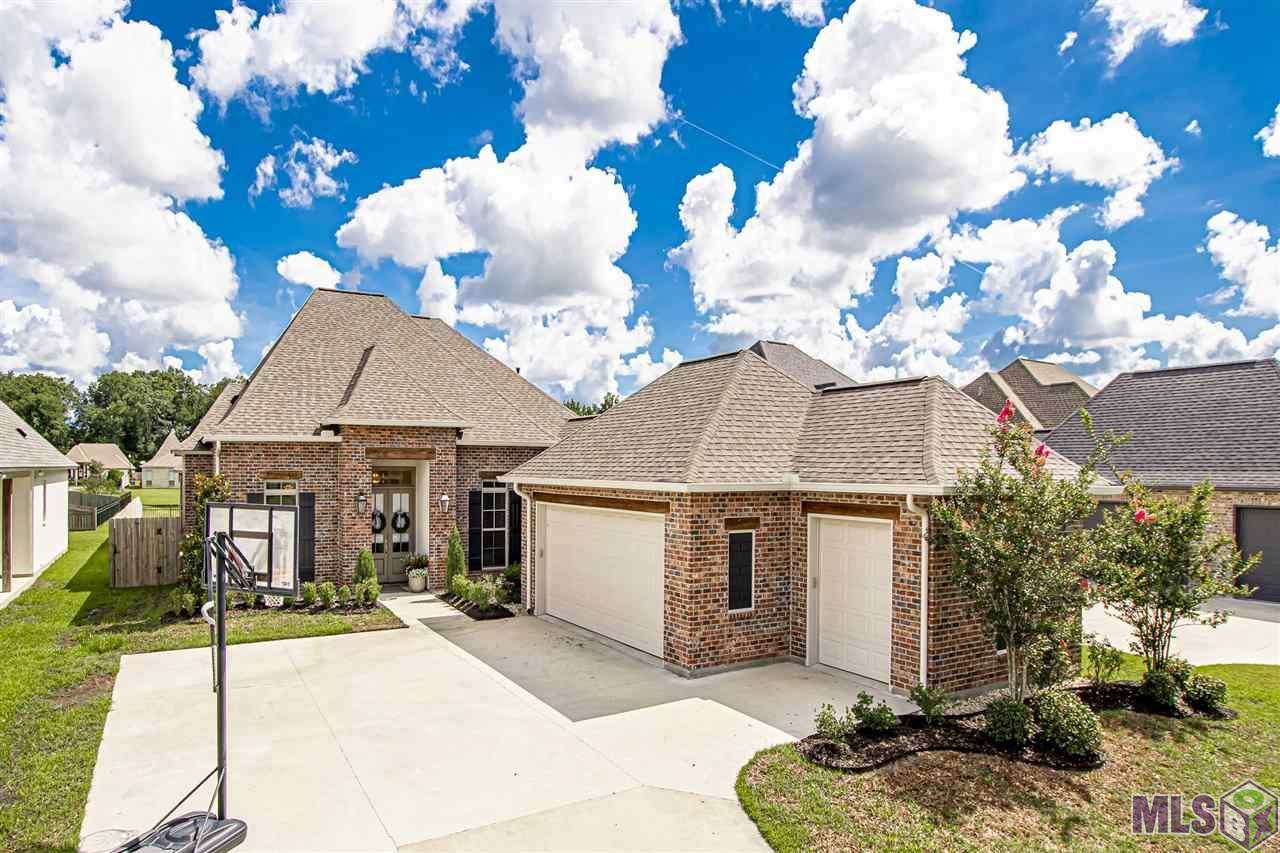 37302 Whispering Hollow Ave - Photo 1