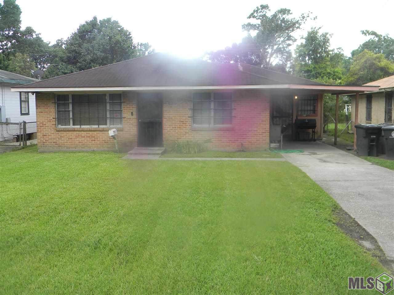 3033 Addison St - Photo 1