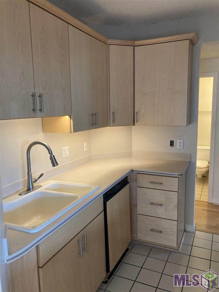 11550 Southfork Ave - Photo 1