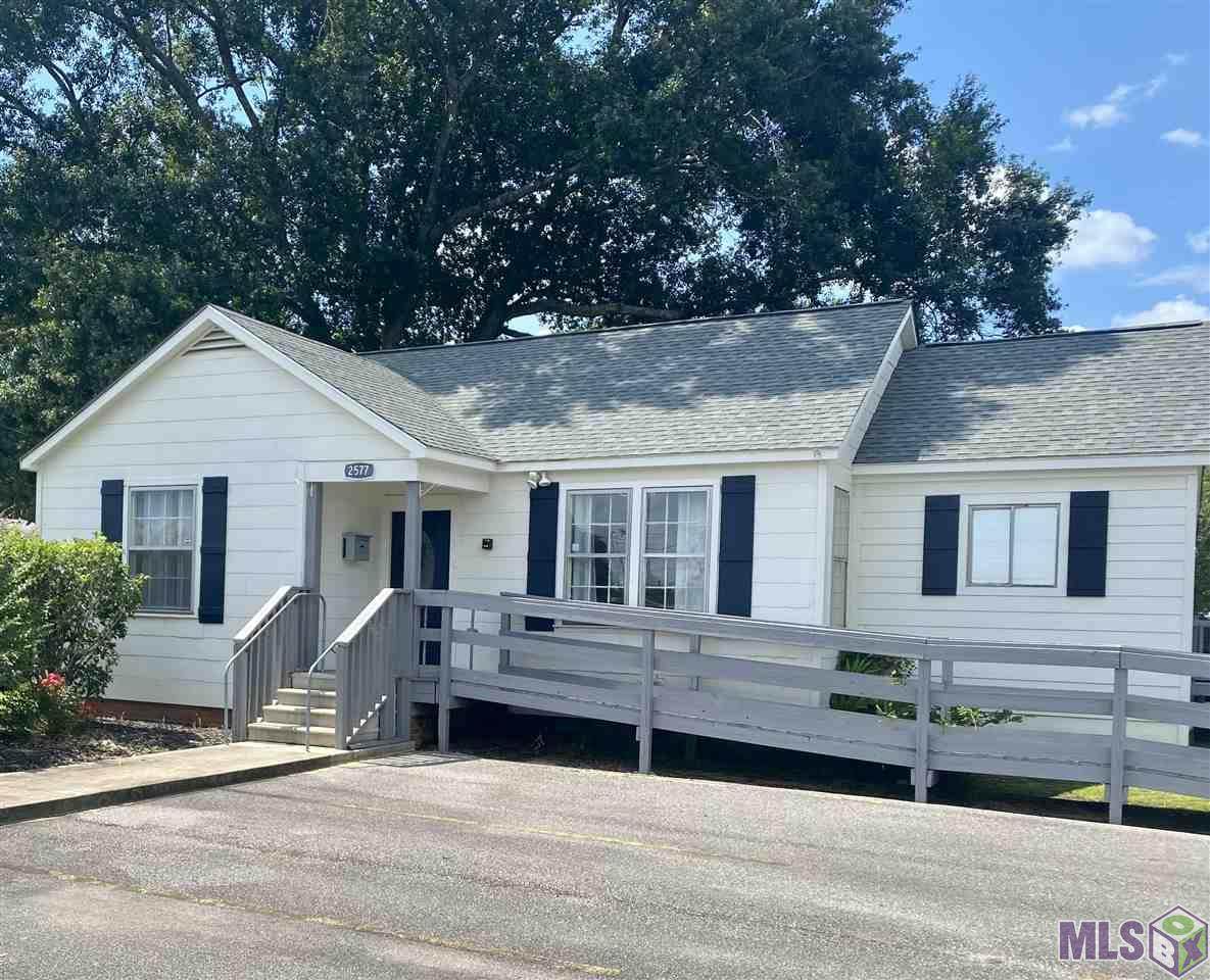 2577 Florida Blvd - Photo 1