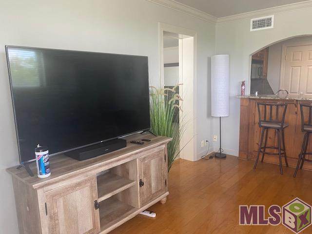 2045 3RD ST - Photo 1