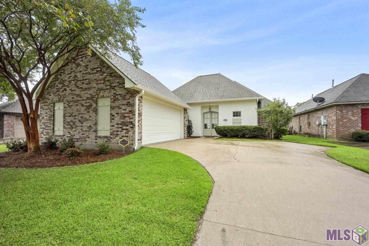 10336 Springvalley Ave - Photo 1