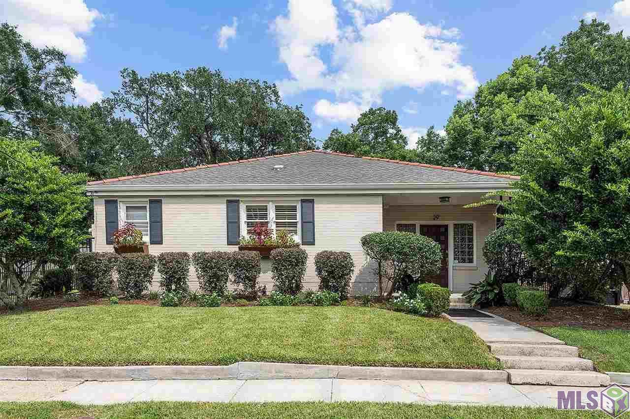 29 Maryland Dr - Photo 1
