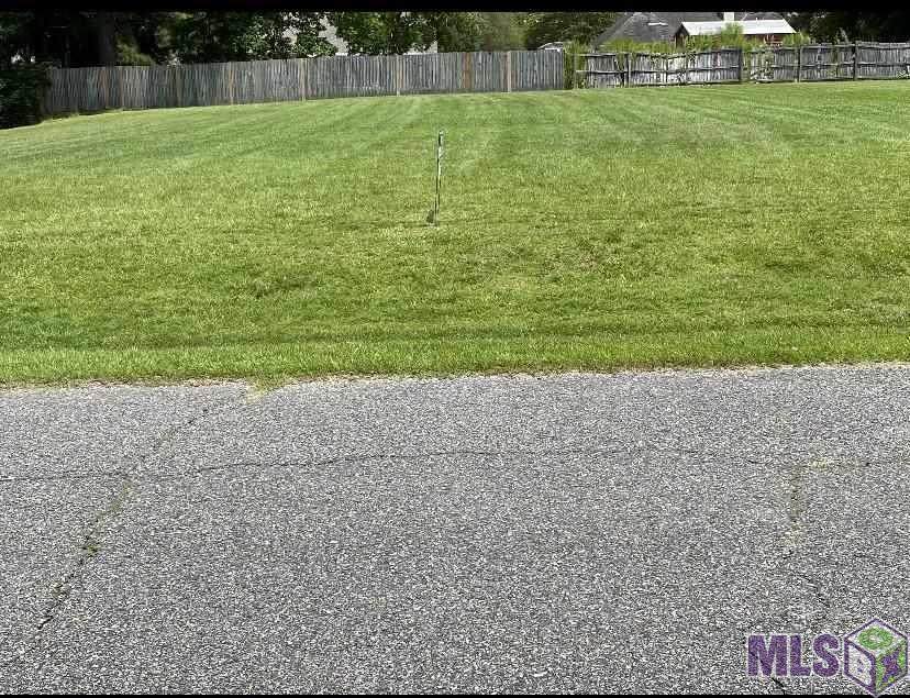 3435 Holly St - Photo 1