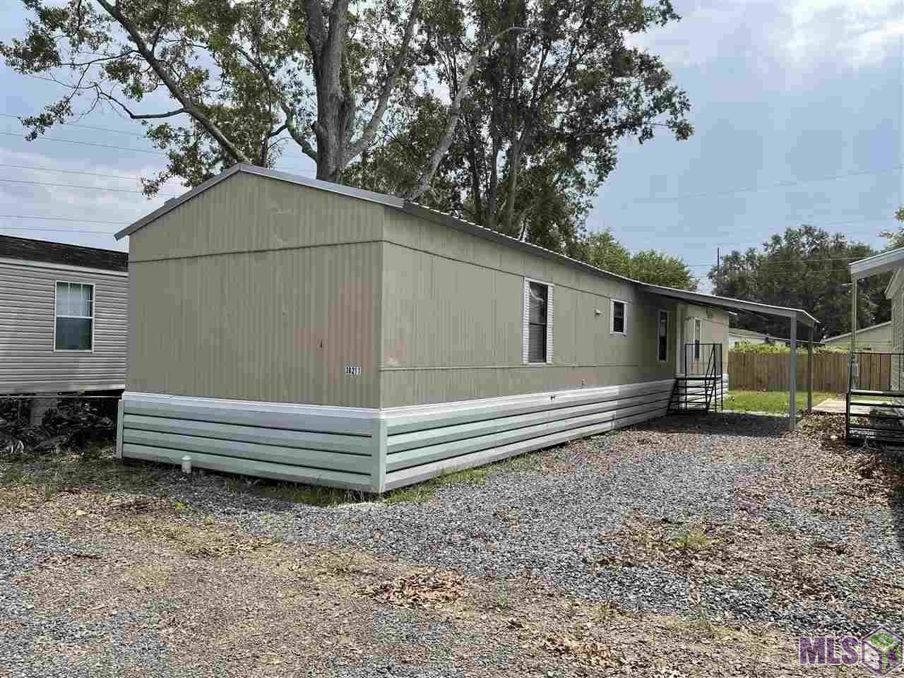 38211 Stanley St - Photo 1