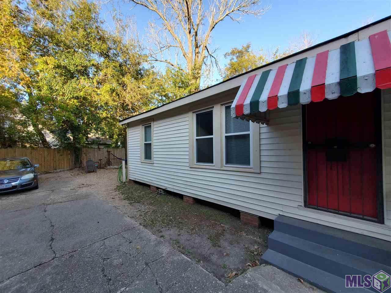 864 Grant St - Photo 1