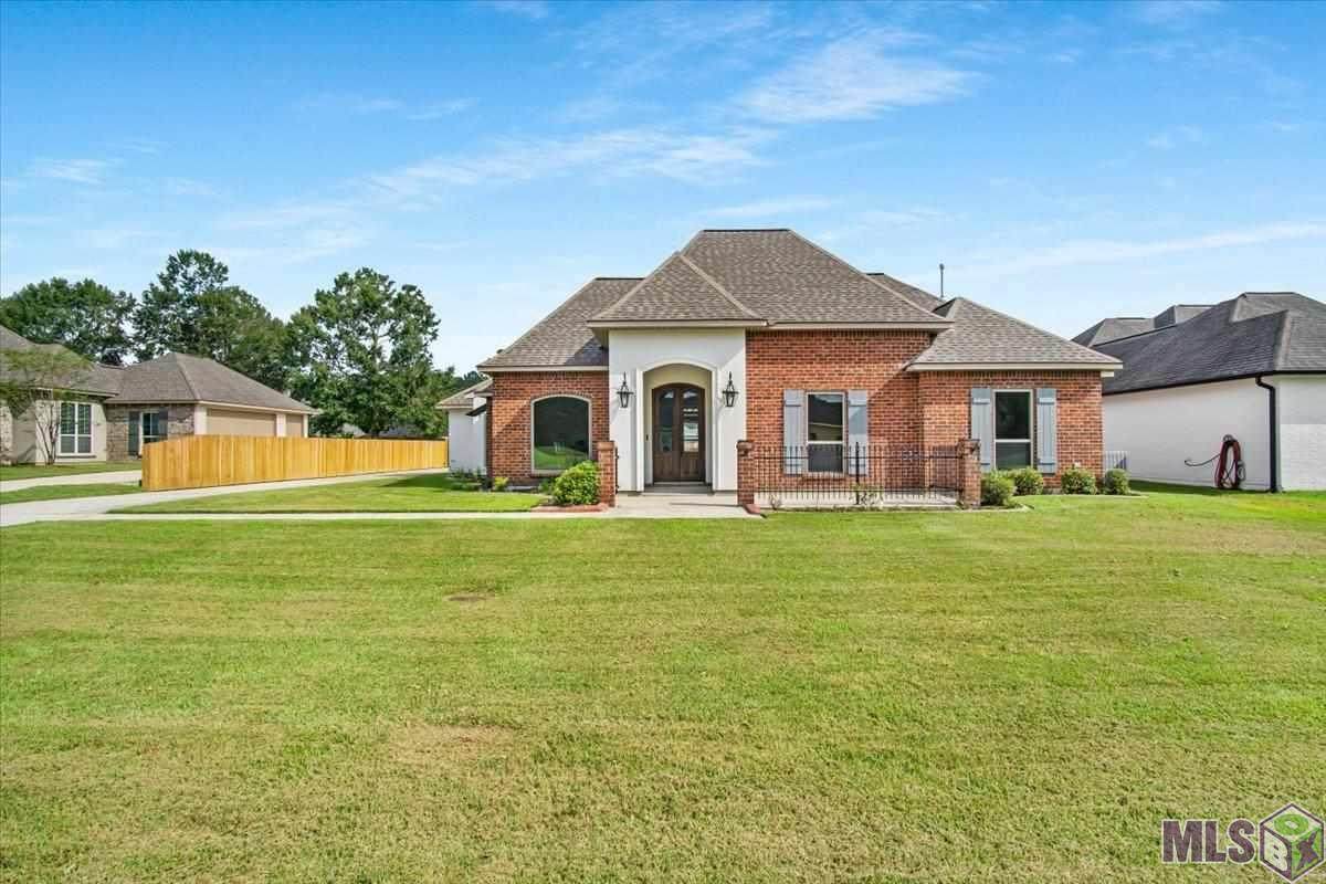 12643 Three Lakes Dr - Photo 1