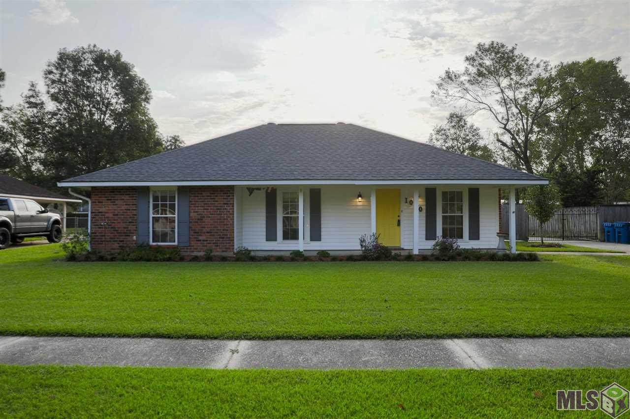 1010 Maywood Dr - Photo 1