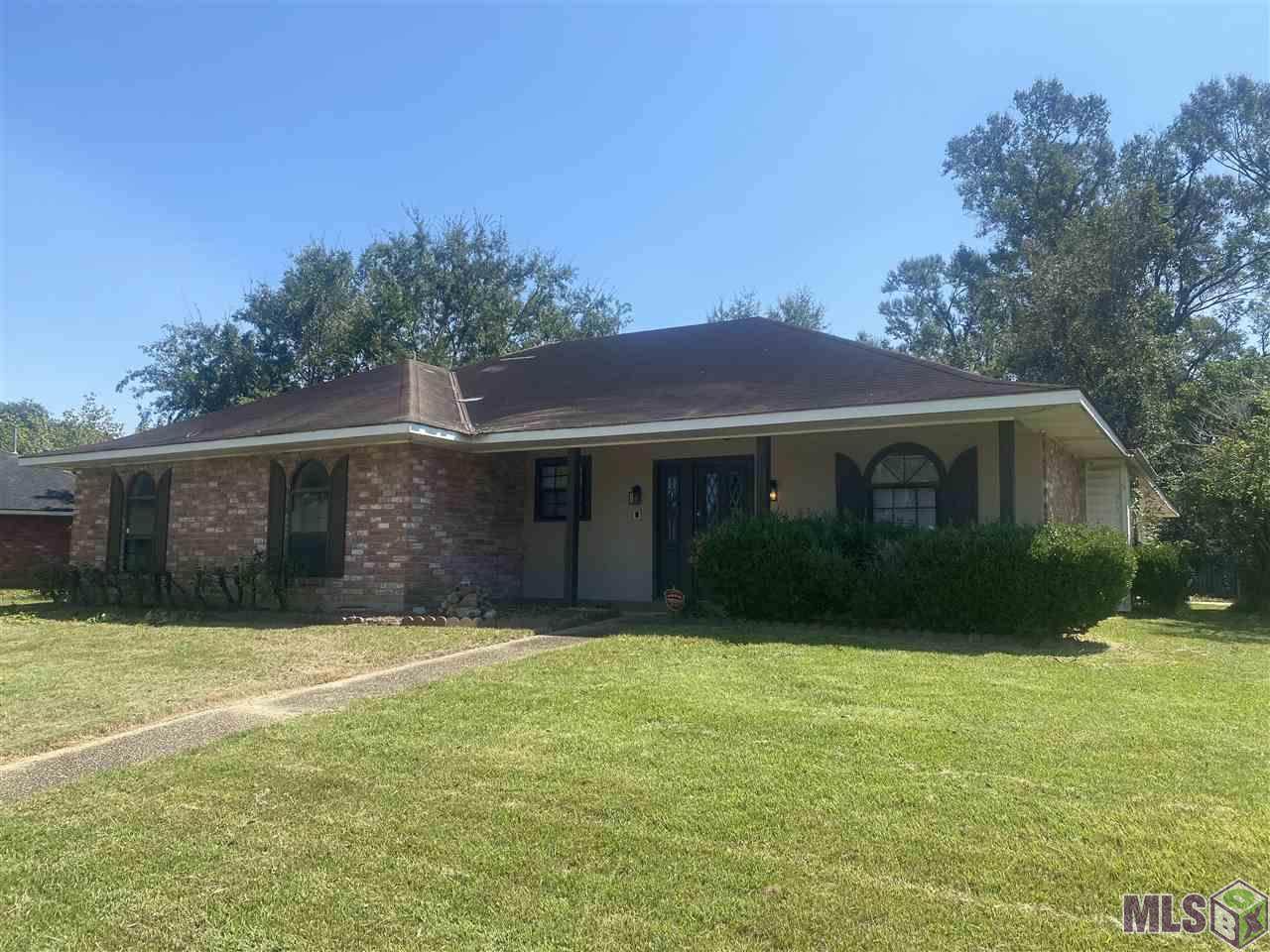 5719 Parkhaven Dr - Photo 1