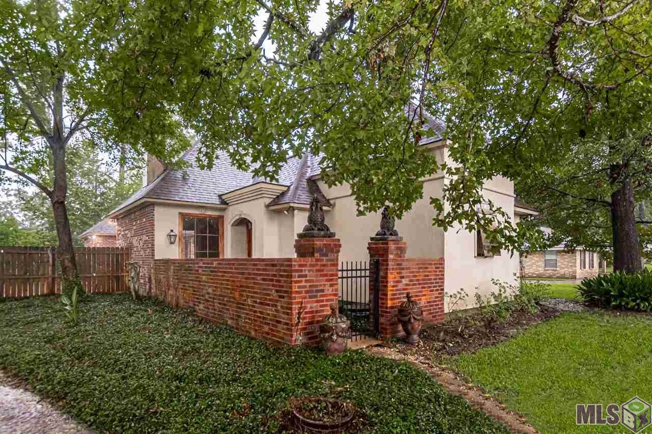 2279 Emmett Bourgeois Rd - Photo 1