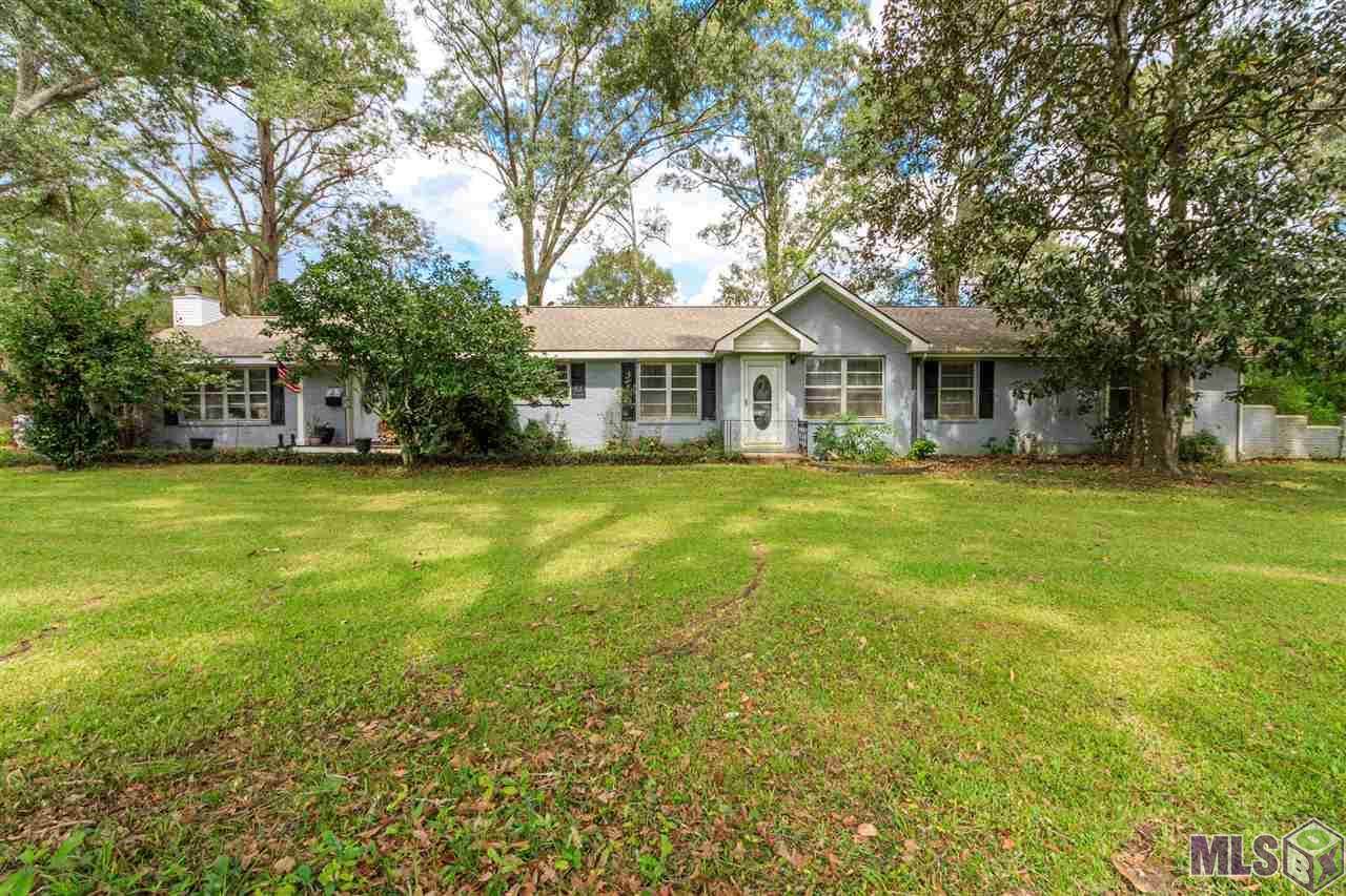 731 Lakeview Dr - Photo 1