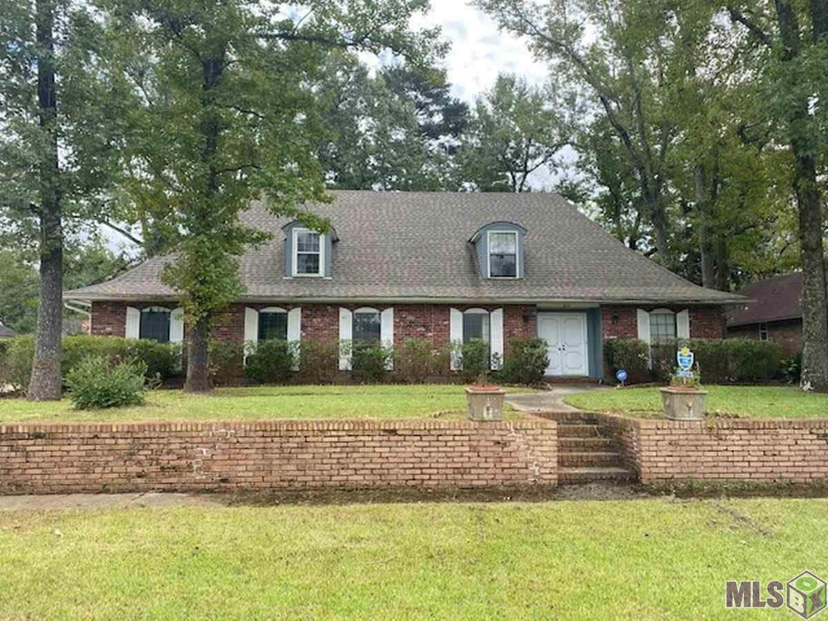 3021 Lexington Dr - Photo 1