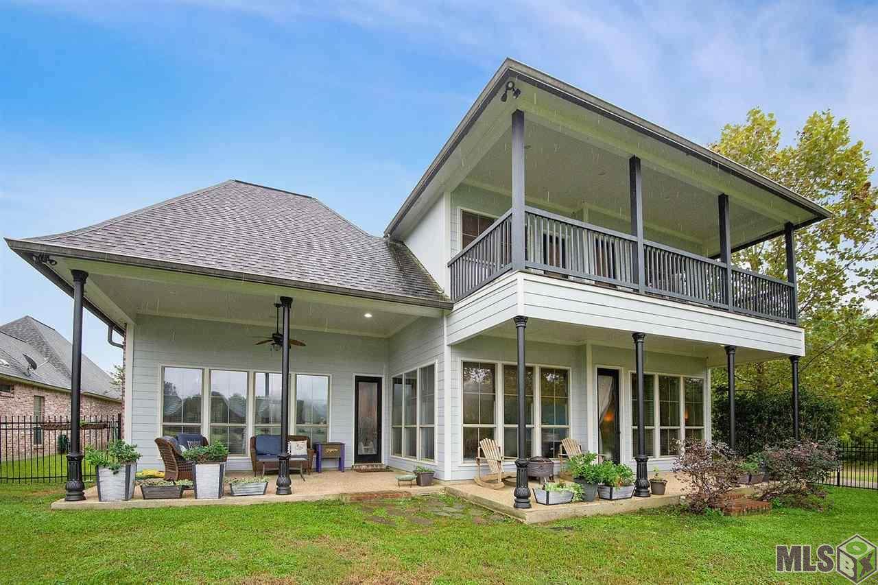 805 Fairwinds Ave - Photo 1