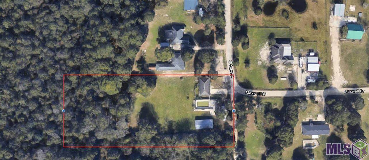28475 Anne Dr - Photo 1