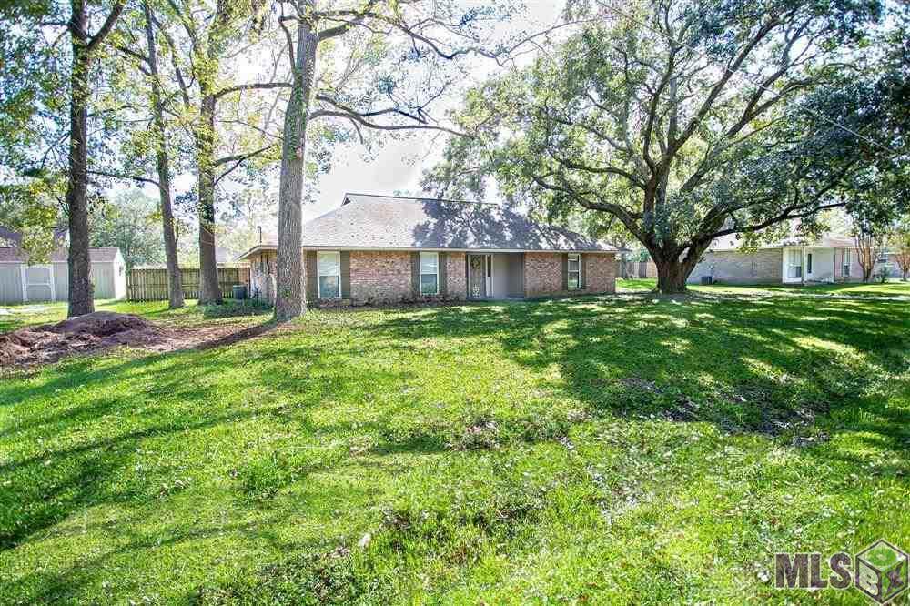 38063 Mistletoe St - Photo 1
