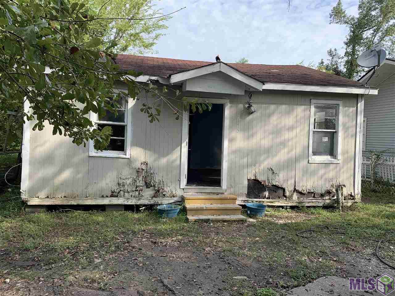 2175 Goudchaux Dr - Photo 1