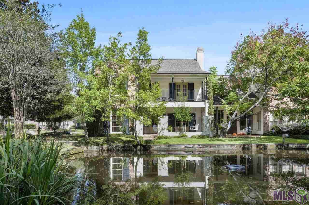 8010 Cypress Lake Dr - Photo 1
