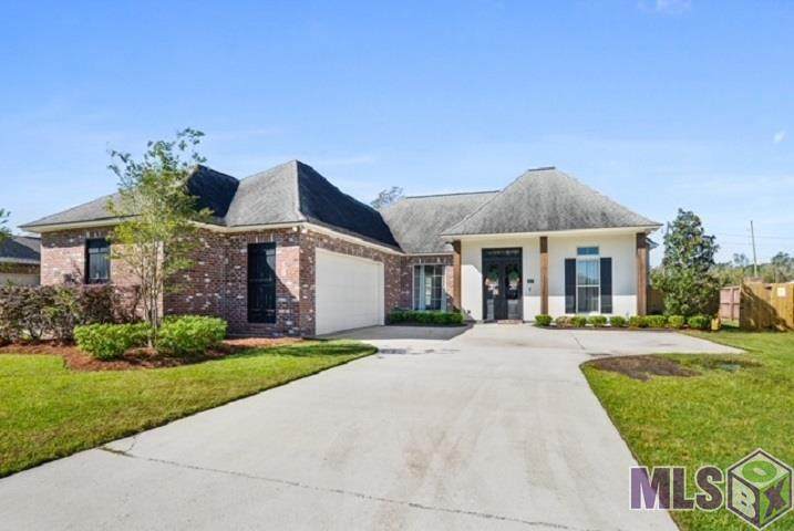 16537 Parker Place Dr - Photo 1