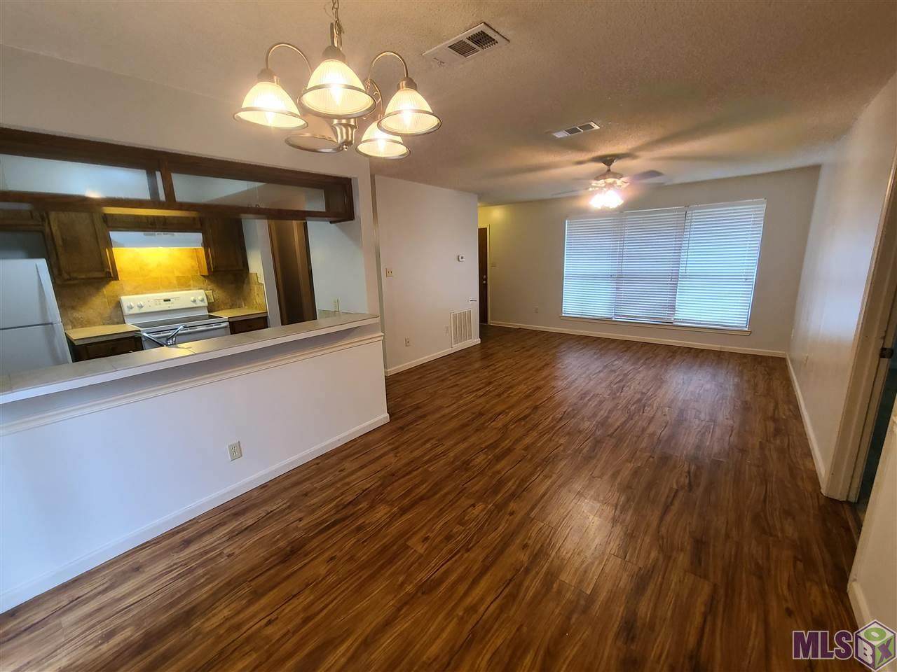 1748 Port Dr - Photo 1