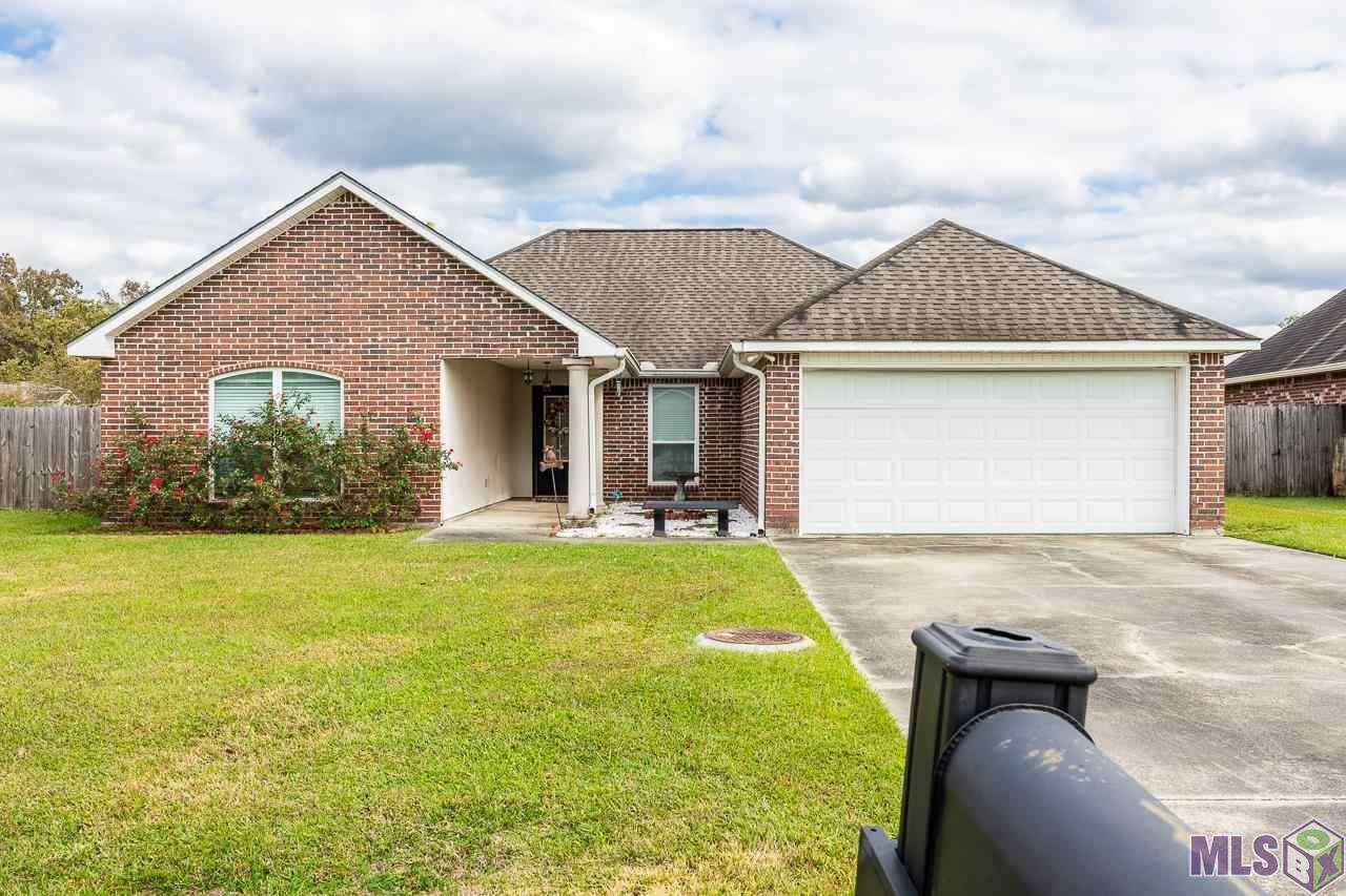 36038 Wilmington Ave - Photo 1