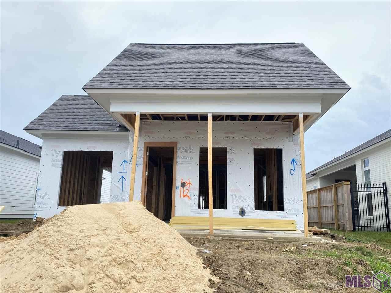 387 Bellecrest Ave - Photo 1