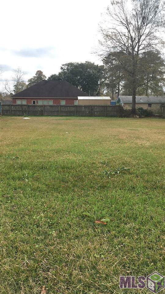 2040 Falcon Crest Dr - Photo 1