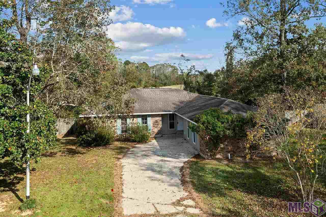 26100 Windsong Ave - Photo 1
