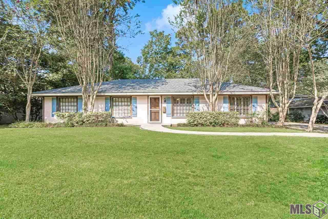 1075 Galloway Dr - Photo 1