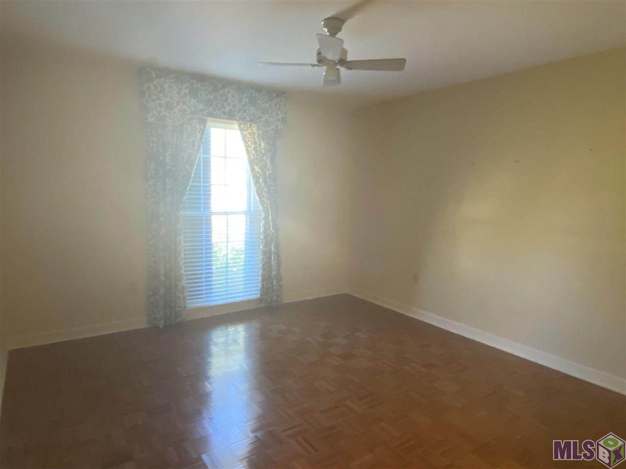7544 Watford Ave - Photo 1
