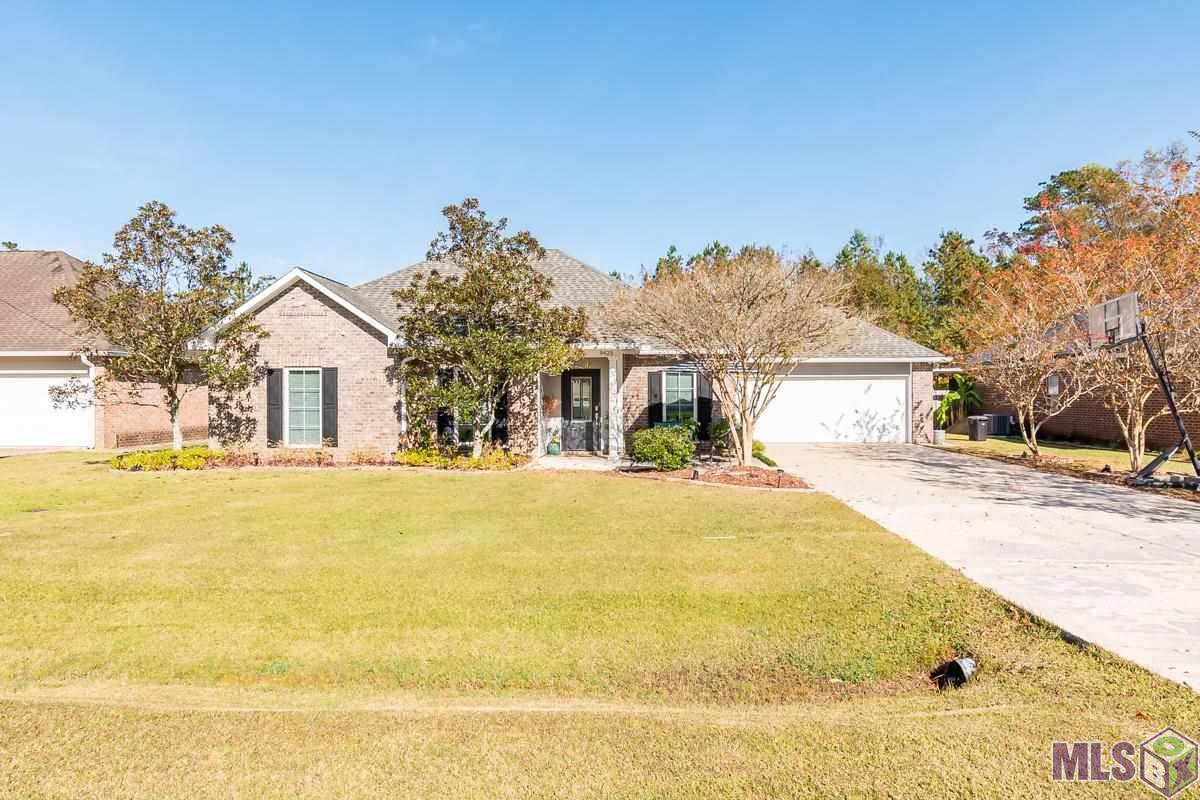 9425 Hidden Trail Dr - Photo 1