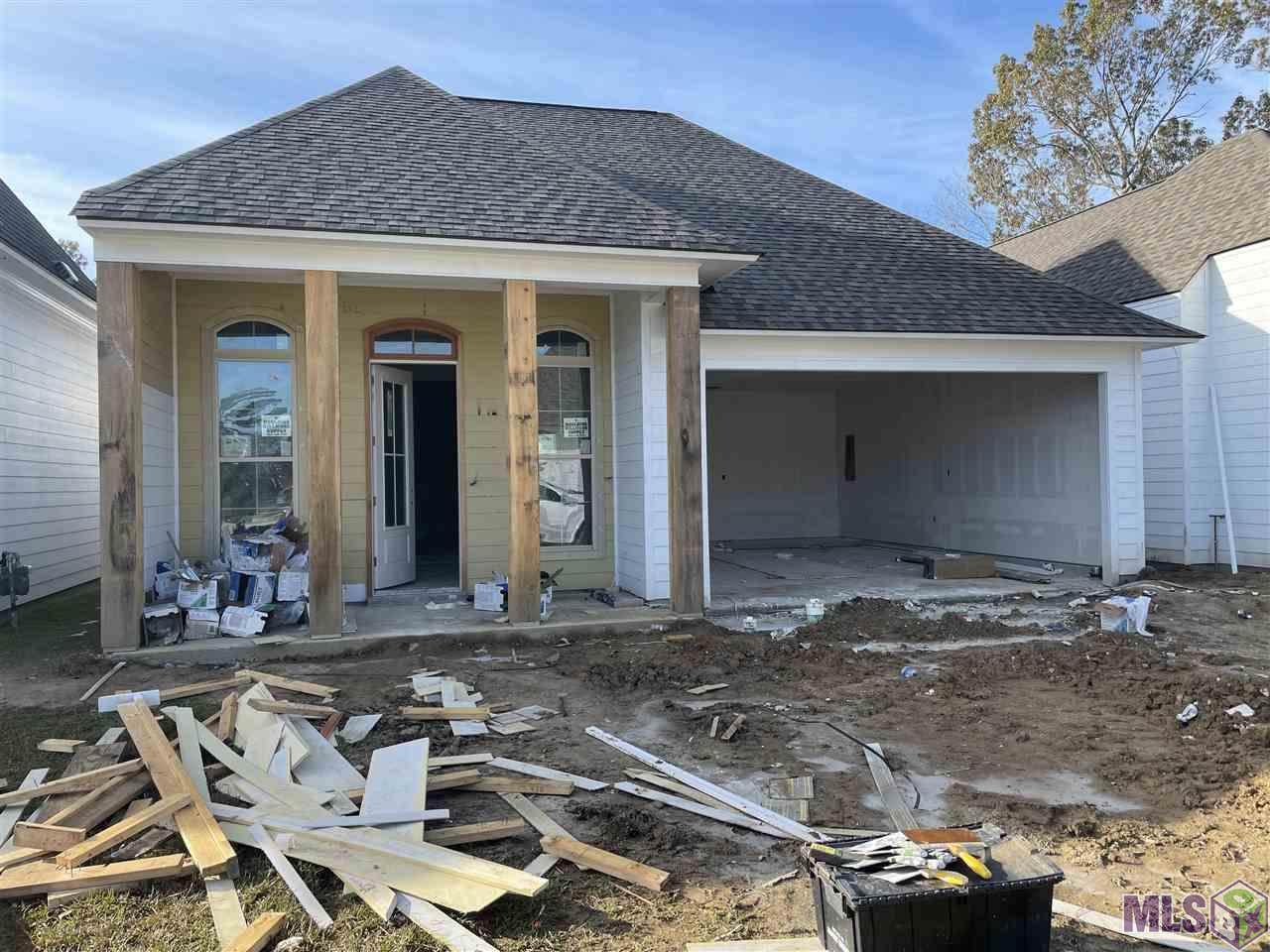 15719 Southern Oak Ave - Photo 1